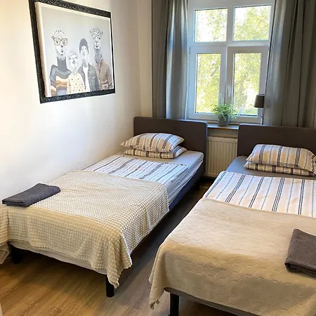 Lemuria Szkolna Centrum *