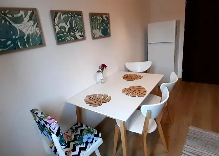 Lemuria Szkolna Centrum Hostel *